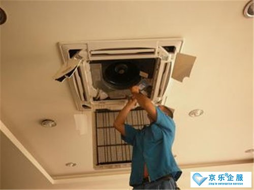 奧克斯中央空調排水管安裝方法講解